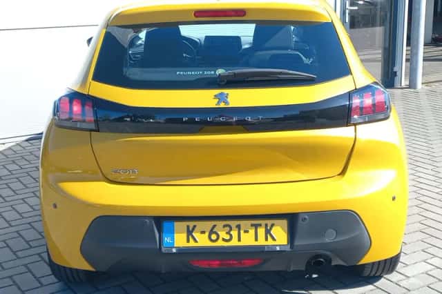 Peugeot 208 (2021) thumbnail 26