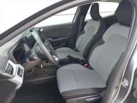 Renault Clio (2024) thumbnail 11