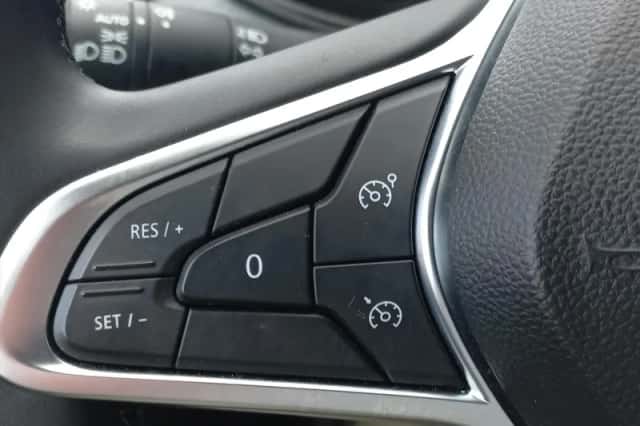 Renault Clio (2024) thumbnail 17