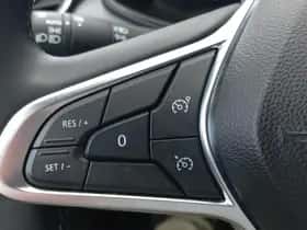 Renault Clio (2024) thumbnail 17