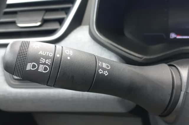 Renault Clio (2024) thumbnail 19