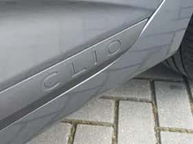 Renault Clio (2024) thumbnail 32