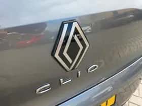 Renault Clio (2024) thumbnail 36