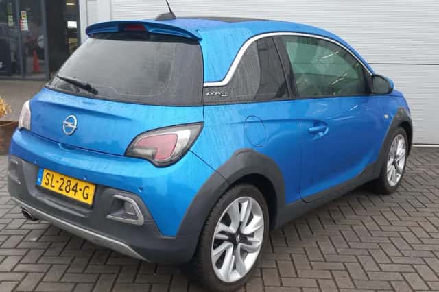 Opel Adam (2018) thumbnail 4