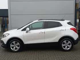 Opel Mokka (2016) thumbnail 3
