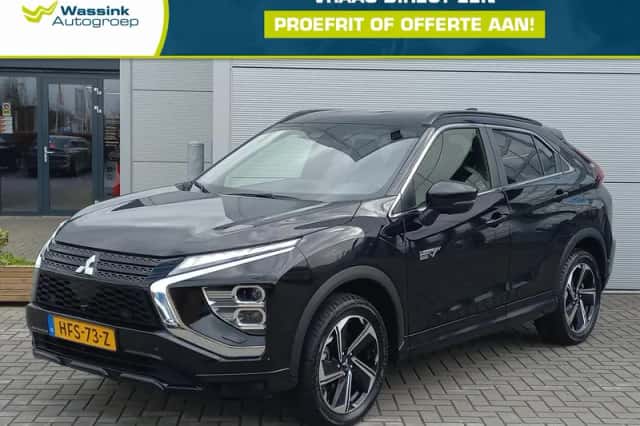 Mitsubishi Eclipse Cross (2023) thumbnail 1
