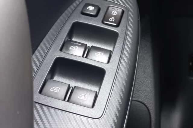 Mitsubishi Eclipse Cross (2023) thumbnail 21