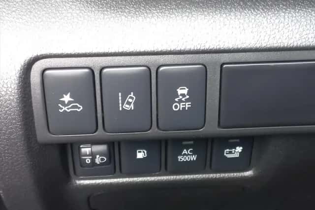 Mitsubishi Eclipse Cross (2023) thumbnail 22