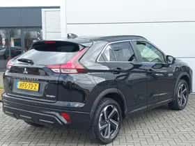 Mitsubishi Eclipse Cross (2023) thumbnail 4