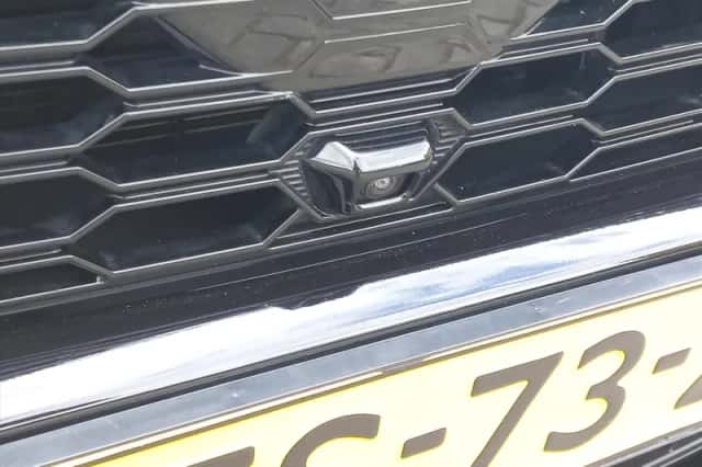 Mitsubishi Eclipse Cross (2023) thumbnail 38