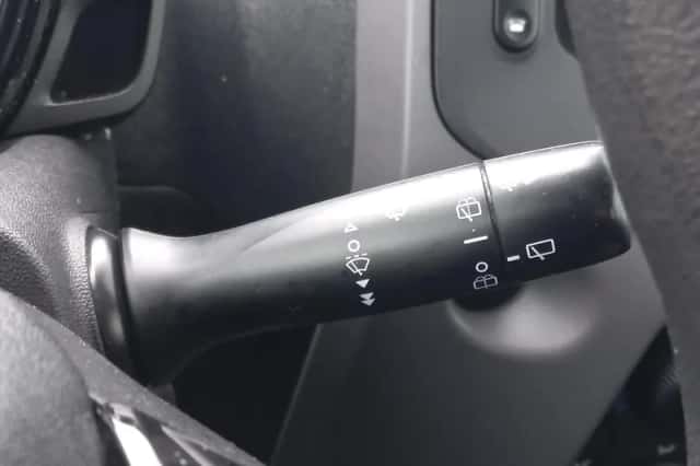 Peugeot 108 (2021) thumbnail 17