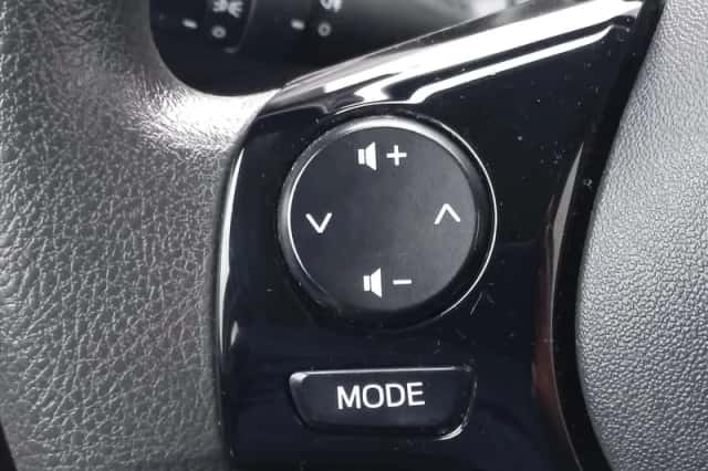 Peugeot 108 (2021) thumbnail 18