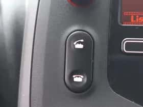Peugeot 108 (2021) thumbnail 8
