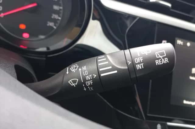 Opel Corsa (2020) thumbnail 18