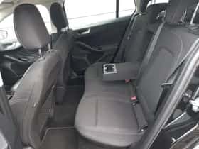 Ford Focus (2022) thumbnail 15