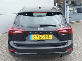 Ford Focus (2022) thumbnail 38