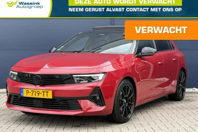 Opel Astra (2022) thumbnail 1