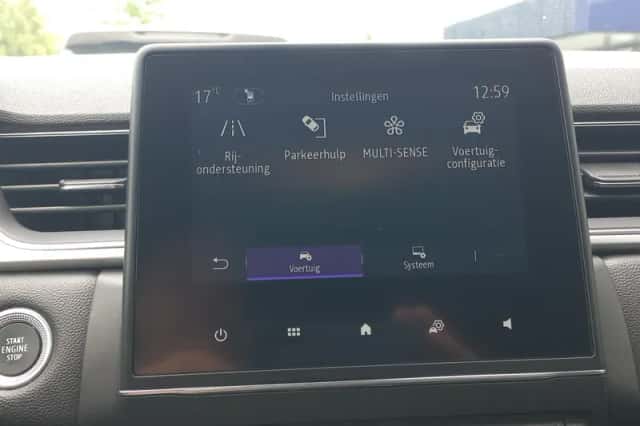 Renault Captur (2022) thumbnail 29