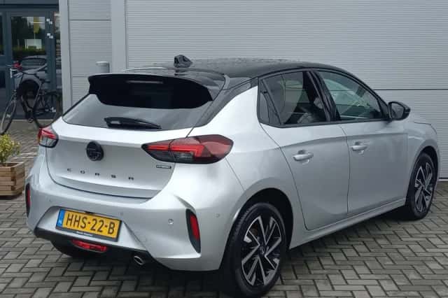Opel Corsa (2025) thumbnail 4