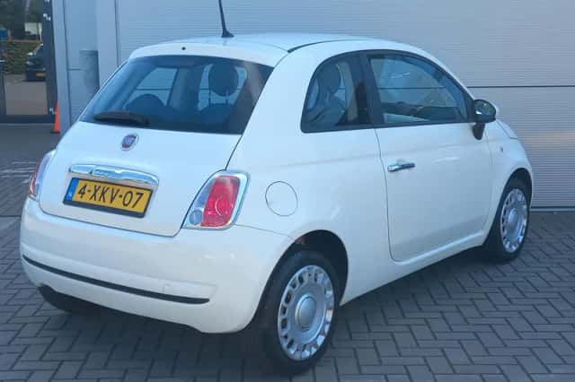 Fiat 500 (2014) thumbnail 5