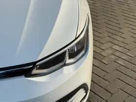 Volkswagen Golf (2022) thumbnail 38