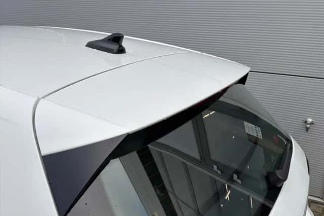 Volkswagen Golf (2022) thumbnail 39