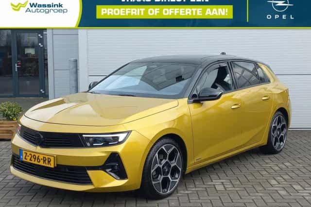 Opel Astra (2022) thumbnail 1