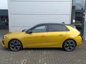 Opel Astra (2022) thumbnail 3