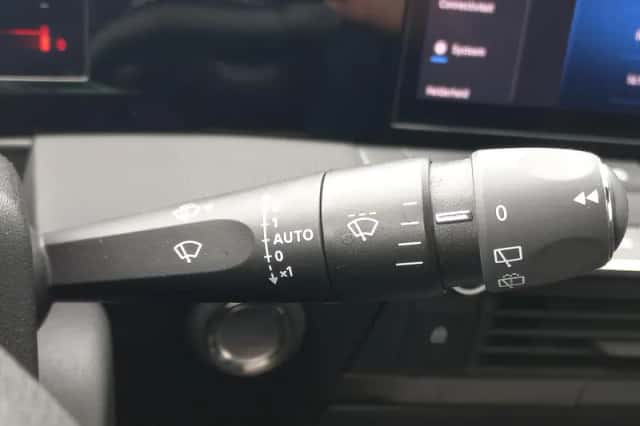 Opel Astra (2022) thumbnail 30