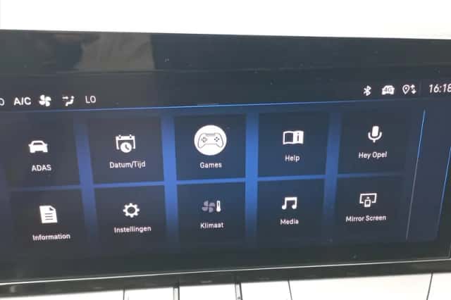 Opel Astra (2022) thumbnail 35