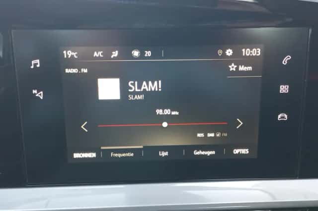 Opel Mokka (2023) thumbnail 30