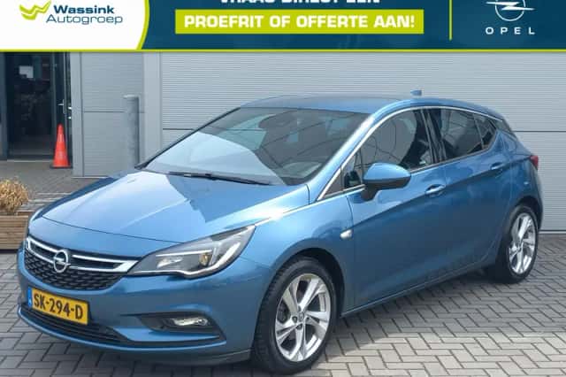 Opel Astra (2017) thumbnail 1