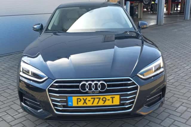 Audi A5 (2017) thumbnail 2