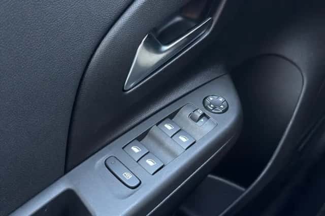 Opel Corsa (2025) thumbnail 15