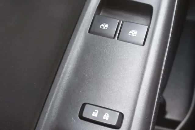 Opel Karl (2018) thumbnail 17