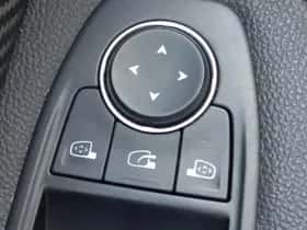 Renault Captur (2021) thumbnail 21