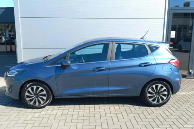 Ford Fiesta (2023) thumbnail 4