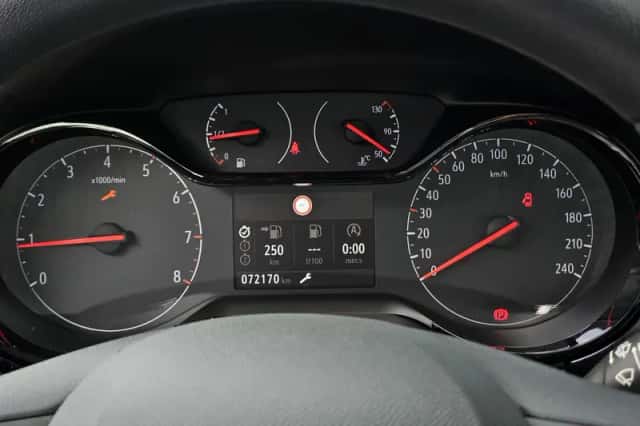 Opel Corsa (2022) thumbnail 16
