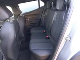 Peugeot 2008 (2021) thumbnail 16