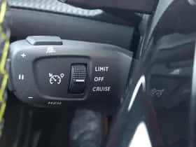 Peugeot 2008 (2021) thumbnail 21