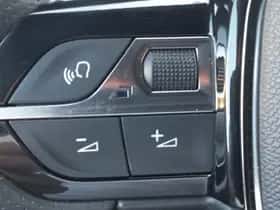 Peugeot 2008 (2021) thumbnail 22