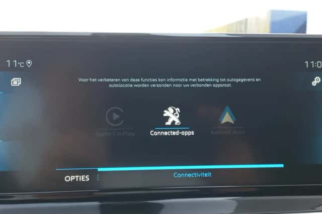 Peugeot 2008 (2021) thumbnail 34