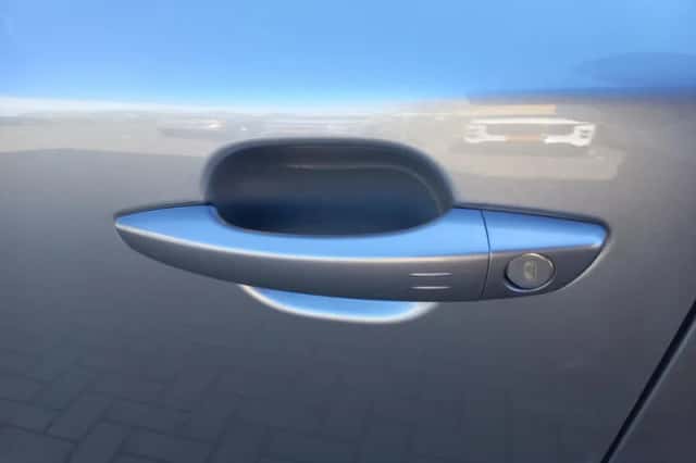 Peugeot 2008 (2021) thumbnail 39