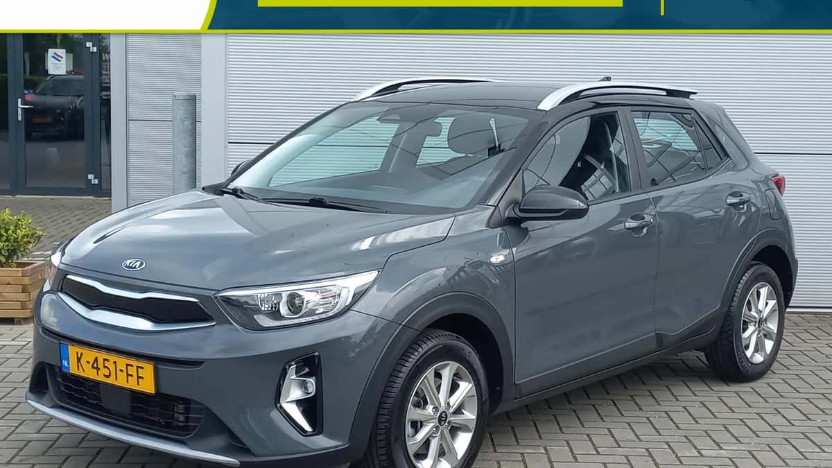 Kia Stonic (2021) — foto 1