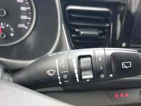 Kia Stonic (2021) thumbnail 22