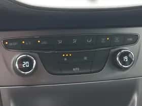 Opel Astra (2019) thumbnail 6