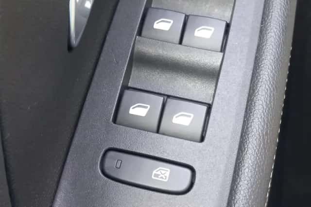 Opel Mokka (2025) thumbnail 17