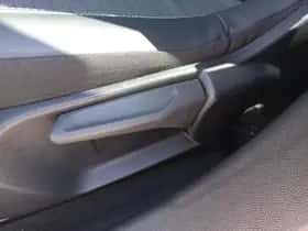 Peugeot 2008 (2021) thumbnail 12