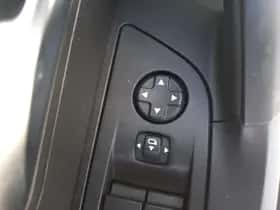 Peugeot 2008 (2021) thumbnail 17
