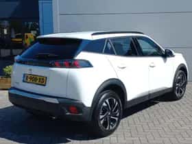 Peugeot 2008 (2021) thumbnail 4